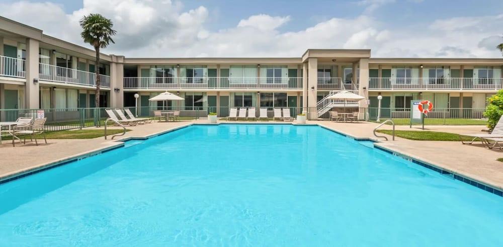 Days Inn By Wyndham Seguin Tx Exterior foto