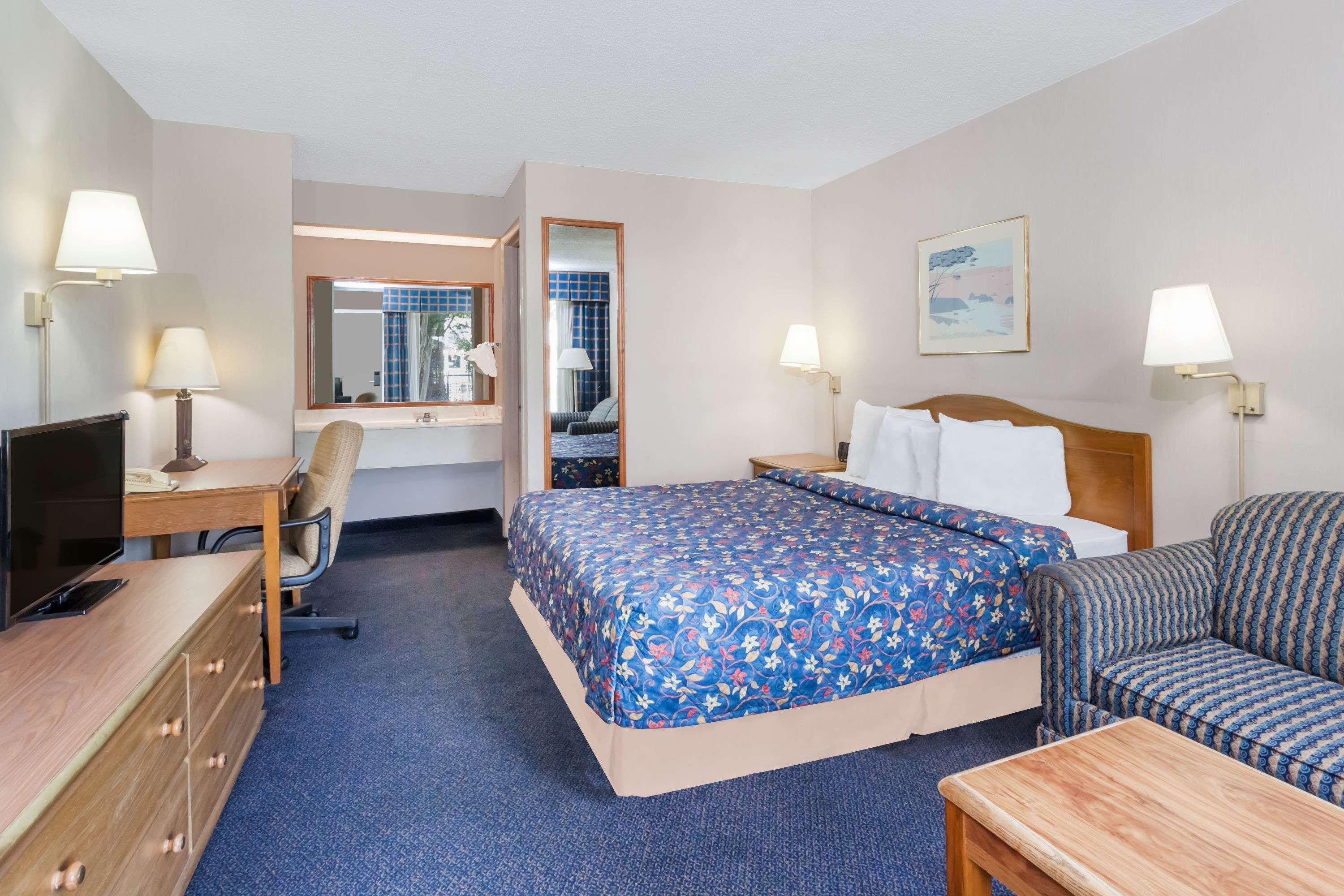 Days Inn By Wyndham Seguin Tx Exterior foto