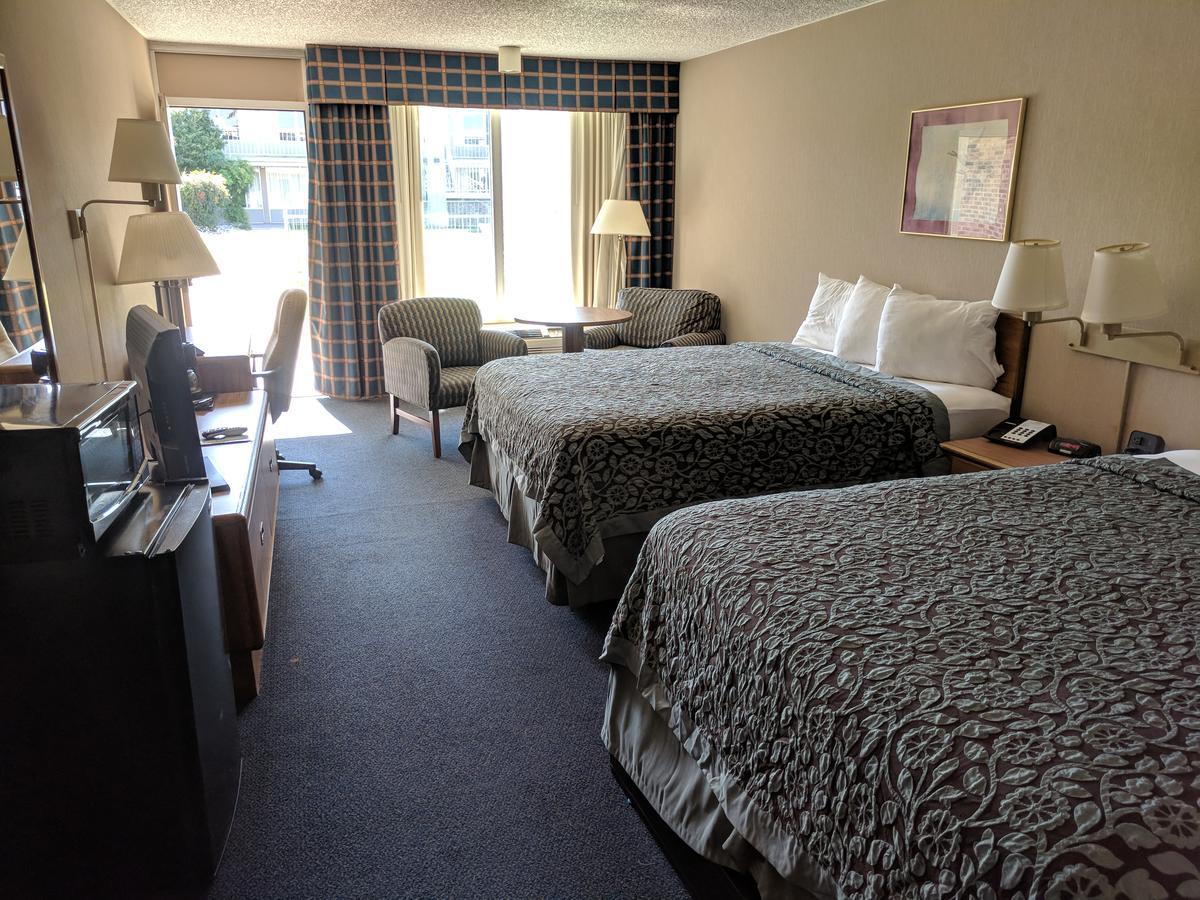 Days Inn By Wyndham Seguin Tx Exterior foto
